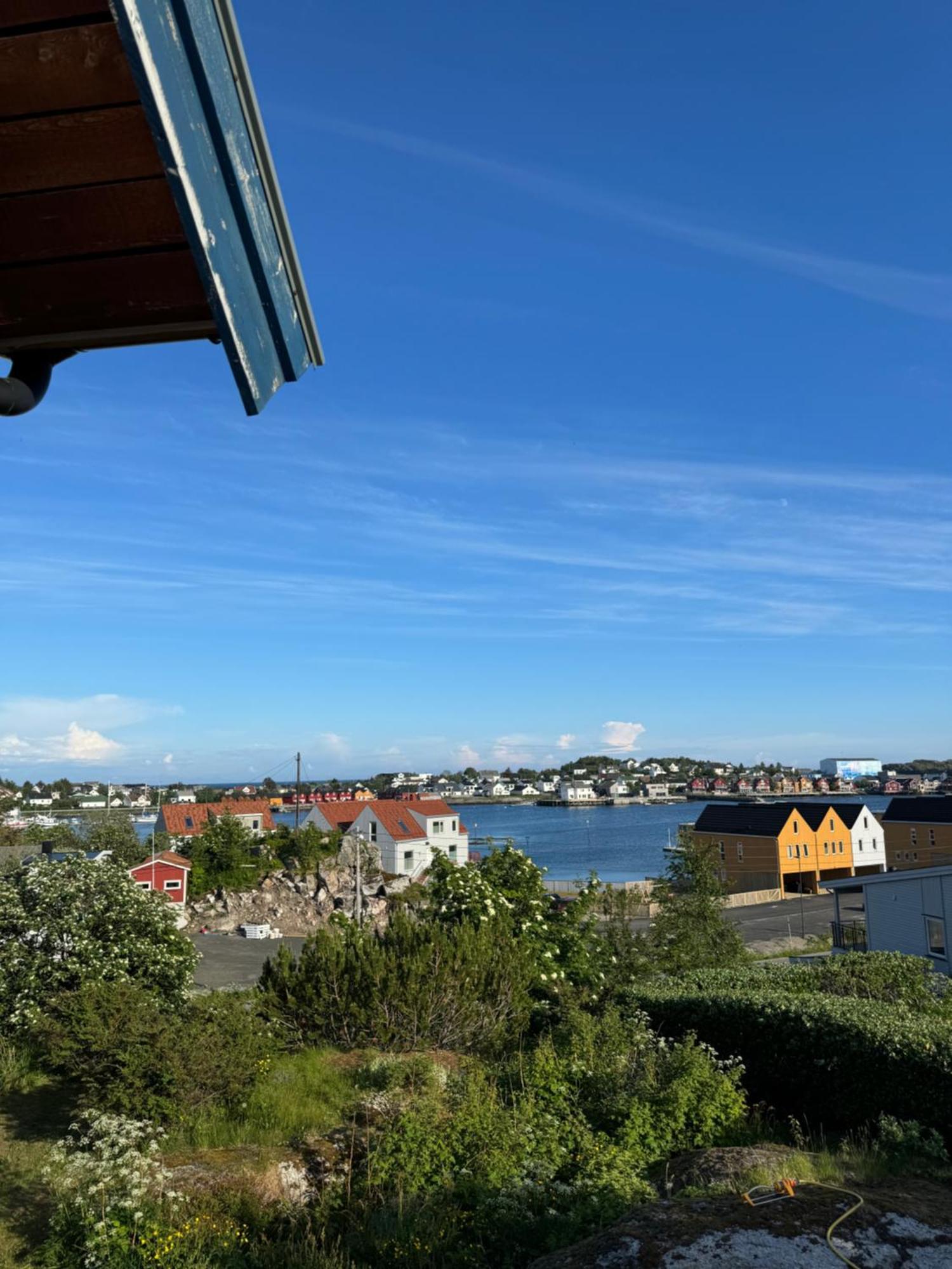 Leilighet Ballstad Exteriér fotografie