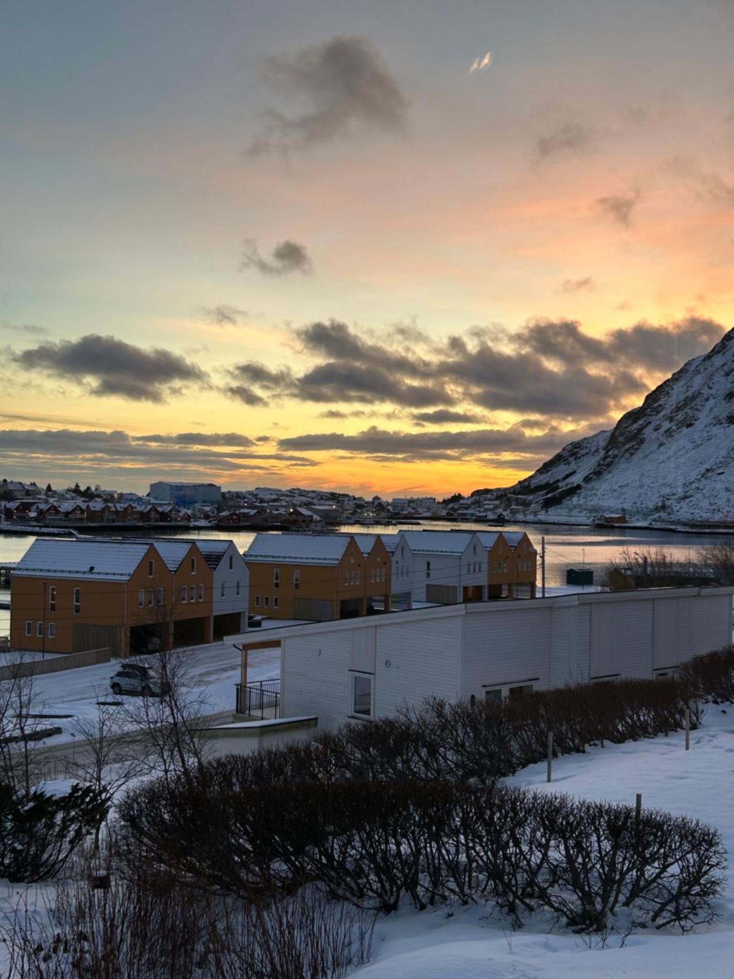 Leilighet Ballstad Exteriér fotografie